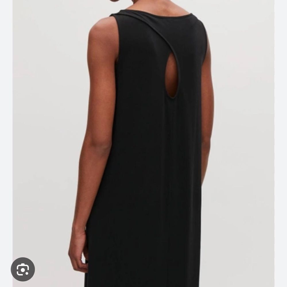 COS Sleeveless Keyhole back Midi Jersey Dress - Picture 1 of 8